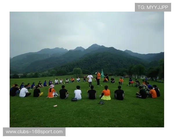 中年人草地团建活动推荐 打破年龄界限与同事共同畅享健康与欢乐 中年人草地团建活动推荐 打破年龄界限与同事共同畅享健康与欢乐
